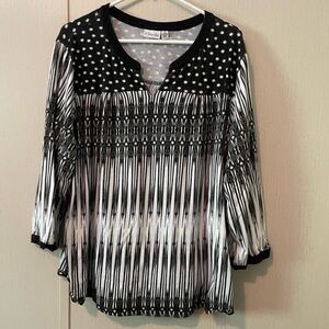 Kim Rogers Black and White Women's Unique Patterned Top